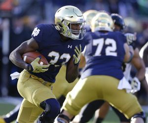 Keep these teams in mind when handicapping the 2018 college football futures odds