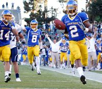 Handicapping college football bowl season’s biggest road trips